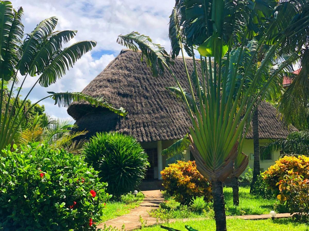 Diani-Paradise-Villas Diani Beach Eksteriør billede